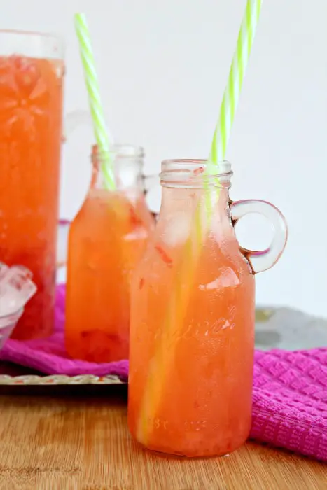 strawberry lemonade (sugar free) | berrysweetlife.com