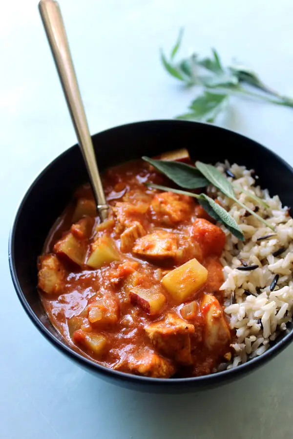 The Best Super Quick Chicken Curry With Sweet Potatoes, a wonderfully aromatic, flavourful, simple Indian curry made in one pot in 35 minutes | berrysweetlife.com