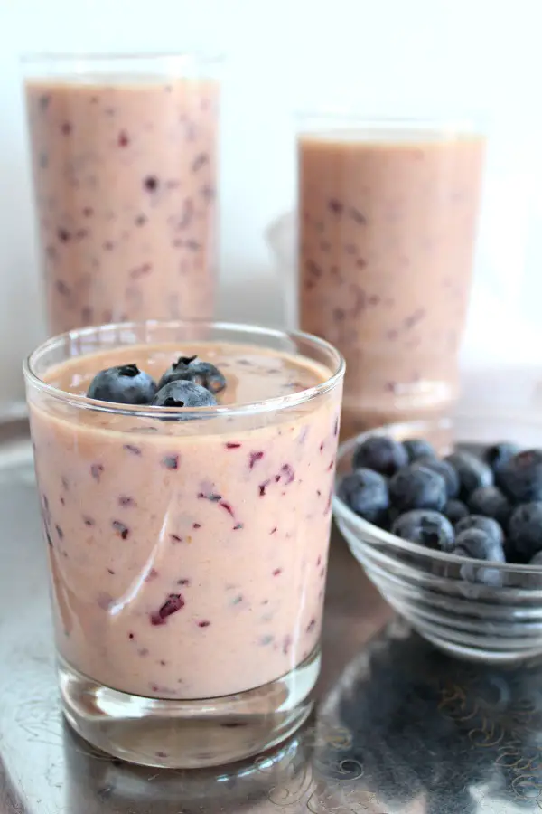 Blueberry Orange & Pawpaw Smoothie | www.berrysweetlife.com