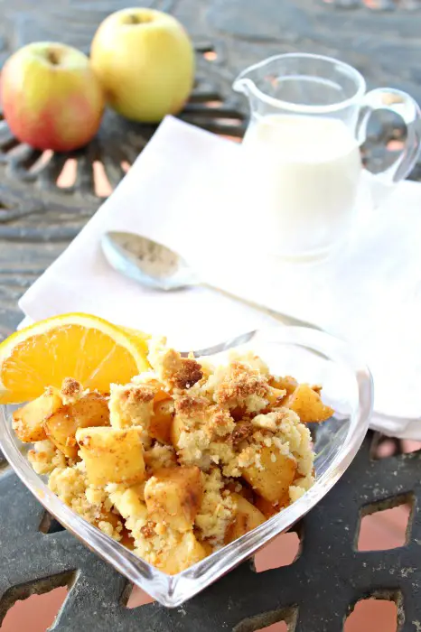 Rustic Apple Crumble with Orange Infusion (Sugar Free) | www.berrysweetlife.com