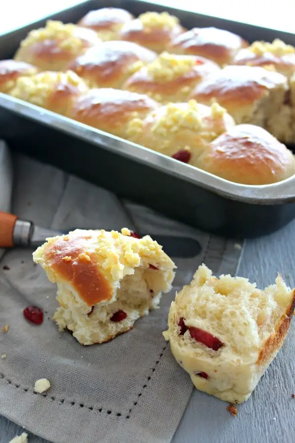 Light & Fluffy Dinner Rolls 2 Ways. An easy recipe for the lightest, fluffiest dinner rolls made 2 ways - cranberry & cheese, and classic. Your family will love these! | www.berrysweetlife.com