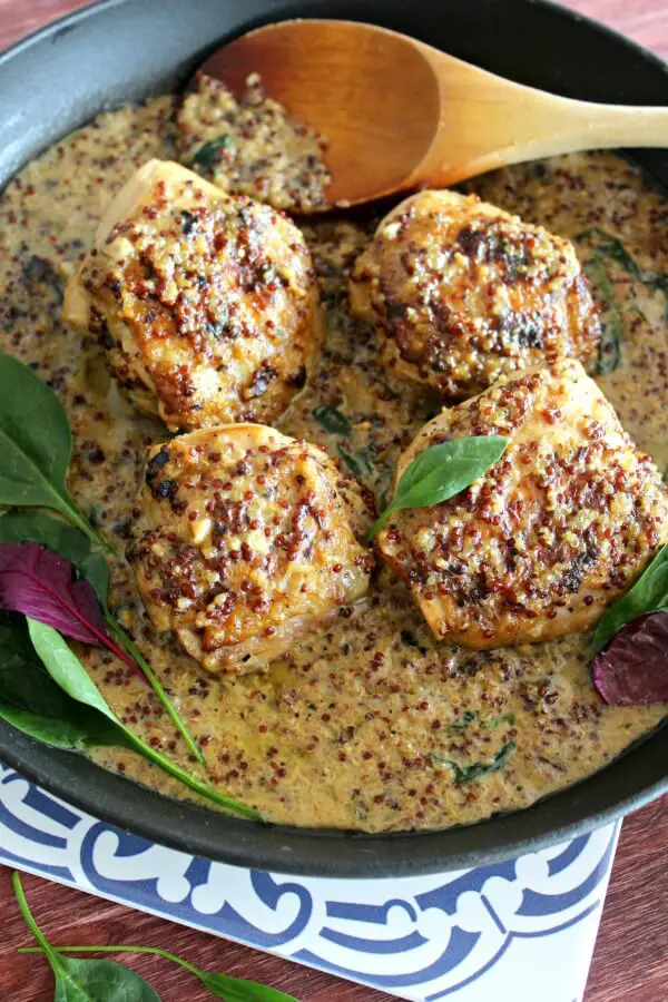 One Pot Mustard Coconut Chicken Skillet with Quinoa. Simple TASTY Chicken Skillet dinner with spinach & garlic. Healthy & delicious! You & your family will love this! | berrysweetlife.com