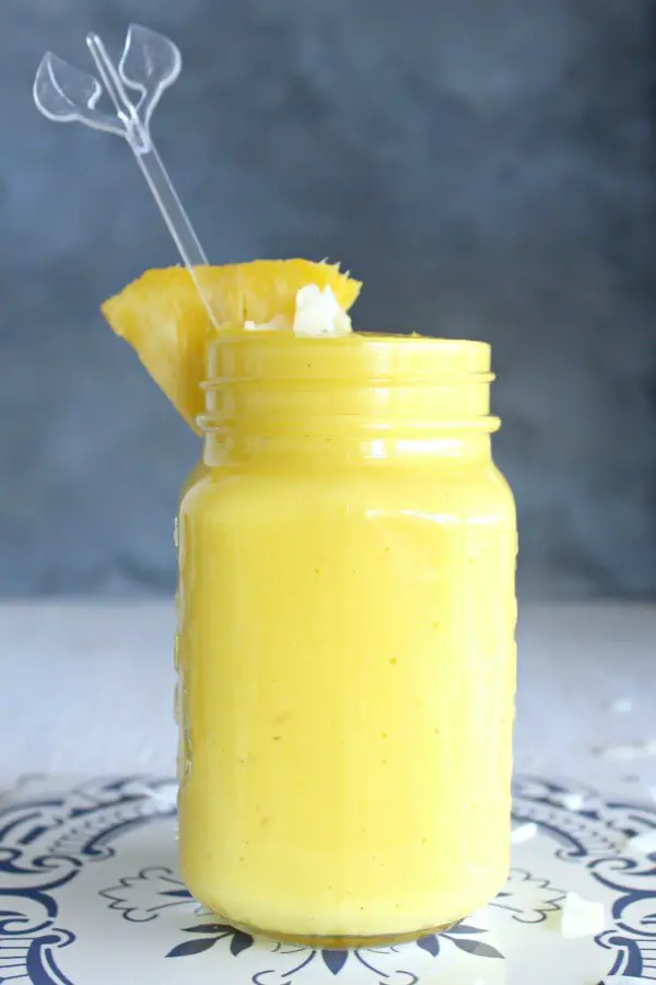 Refreshing Coconut Pineapple Mango Smoothie. Dairy free & sugar free. Very quick & easy to prepare. This is a very healthy refreshing drink great for the whole family! | berrysweetlife.com