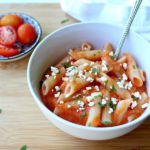 Roasted Red Pepper Garlic Pasta Sauce. The most versatile & flavoursome sauce ever! Quick & simple to make - serve it with pasta, chicken, anything!! | berrysweetlife.com