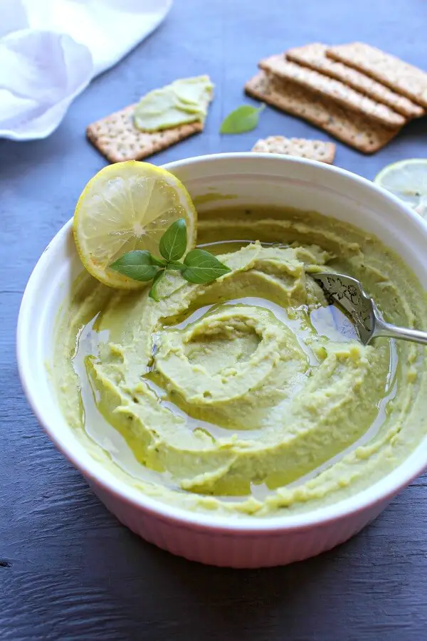 5 Minute Avocado Basil Hummus. Got 5 minutes? Make this healthy, tasty hummus. It goes with crackers, sandwiches, wraps or pasta | berrysweetlife.com