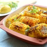 Charred Paprika Turmeric Corn Cobs. 14 minutes, sweetcorn, spices & a frying pan is all you need to make this delicious side dish that everyone will love! | berrysweetlife.com