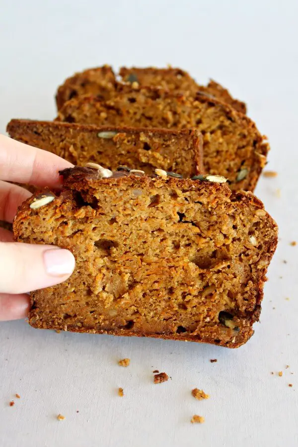 Honey Butternut Carrot Bread | berrysweetlife.com