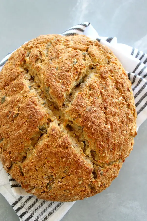 No Knead Multi-Seed Potato Bread. An incredibly easy bread to make, crunchy on the outside, moist, soft & fluffy on the inside. Very flavourful & healthy! | berrysweetlife.com