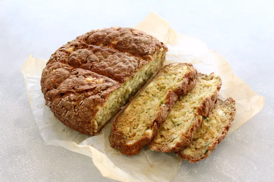 Simple Zucchini Feta Soda Bread. Only 20 minutes to prepare, this easy recipe makes a large loaf of flavoursome, crispy on the outside, soft in the centre savoury bread! | berrysweetlife.com