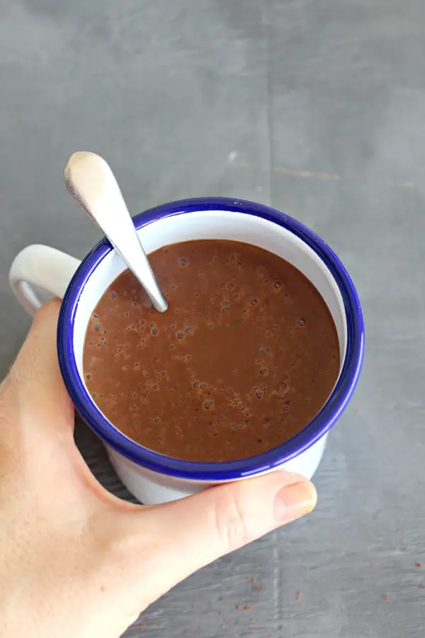 Spicy Thick Healthy Hot Chocolate. The perfect warm and comforting, silky smooth hot chocolate treat, it's quick and easy to make and the whole family will love it. | berrysweetlife.com