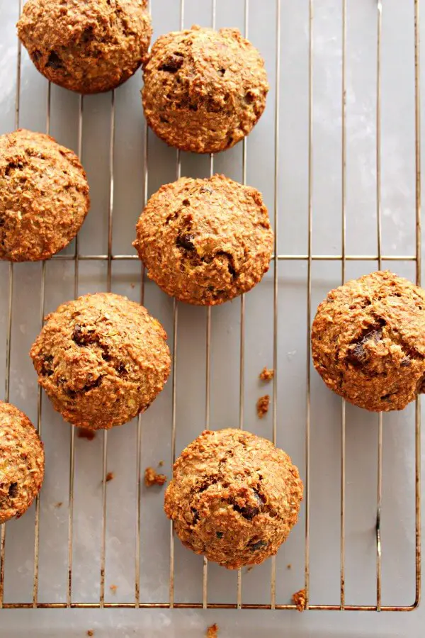 Breakfast Banana Bran Spice Muffins. Naturally sweetened, healthy muffins that take just over 20 minutes to make. Delicious eaten hot out the oven, and the perfect breakfast on the go! | berrysweetlife.com