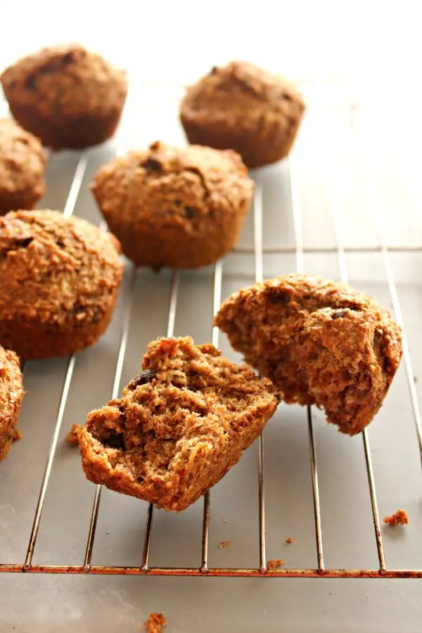 Breakfast Banana Bran Spice Muffins. Naturally sweetened, healthy muffins that take just over 20 minutes to make. Delicious eaten hot out the oven, and the perfect breakfast on the go! | berrysweetlife.com