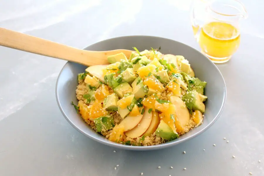 Zingy Avocado Citrus Couscous Salad. A 10 minute light meal or side dish that is fresh, flavourful, gorgeous to look at, and really nutritious! | berrysweetlife.com