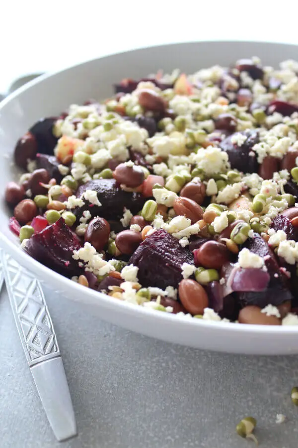 A delightfully colourful and healthy Roasted Beet Potato Salad With Cashew Dressing that is easy to make, sugar free and egg free | berrysweetlife.com