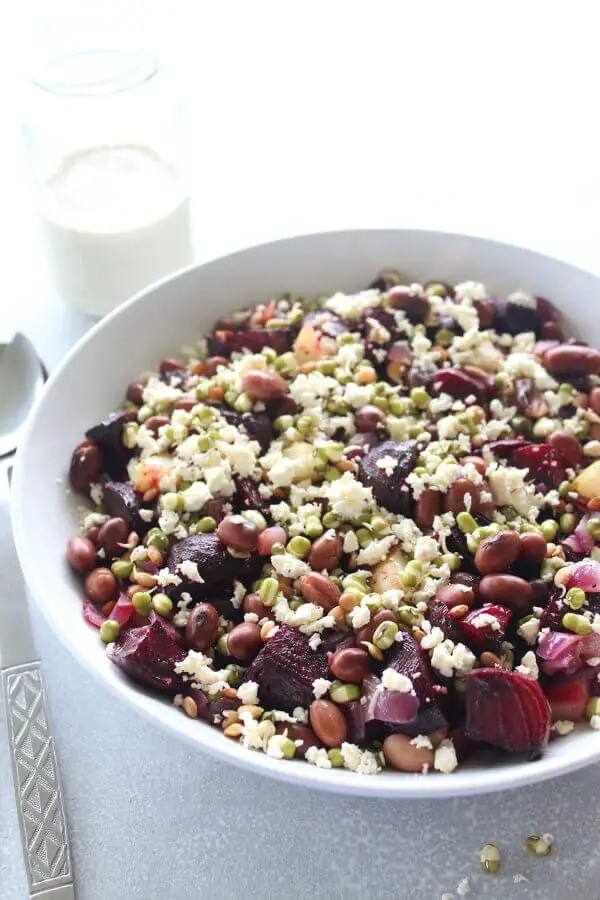 A delightfully colourful and healthy Roasted Beet Potato Salad With Cashew Dressing that is easy to make, sugar free and egg free | berrysweetlife.com