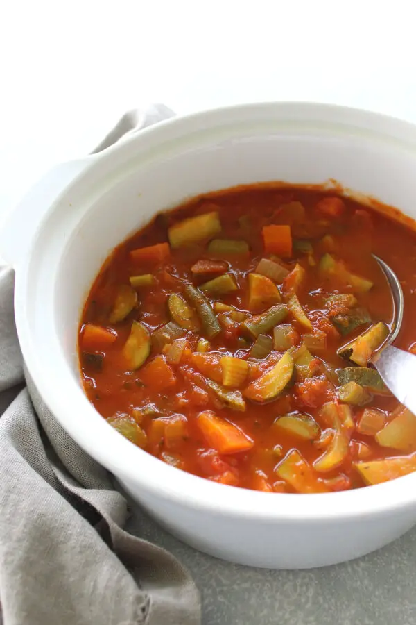 Quick, hearty, healthy, chunky and vegan Wonderful Homemade Vegetable Soup, made with any combination of fresh or frozen veggies and homemade tomato salsa! | berrysweetlife.com