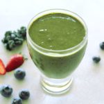 A perfect smoothie to jump-start your day! This Berry Good Kale Green Smoothie is full of protein, fibre, antioxidants, vitamins and minerals -it's the best | berrysweetlife.com