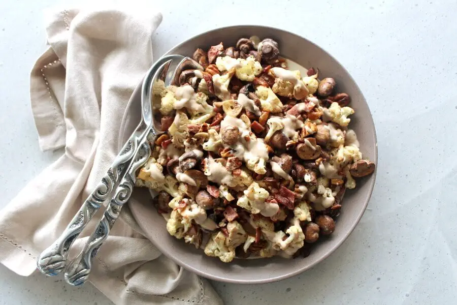Low carb, easy to make, tasty Roasted Mushroom Cauliflower Bacon Salad with pecans and balsamic dressing, seriously YUM! | berrysweetlife.com