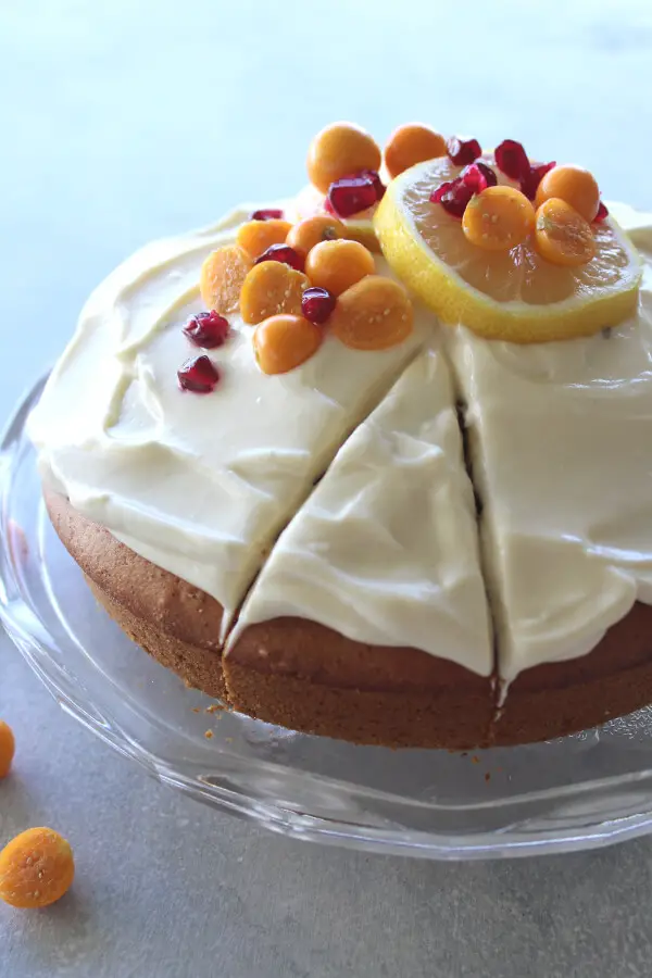 Sugar Free Lemon Olive Oil Cake | berrysweetlife.com