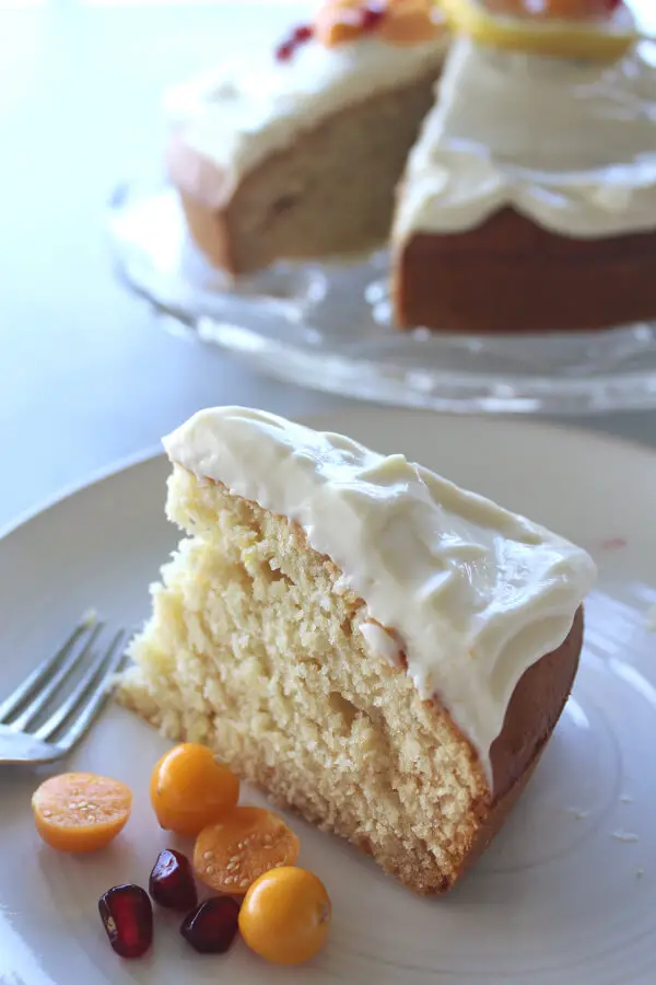 Sugar Free Lemon Olive Oil Cake | berrysweetlife.com