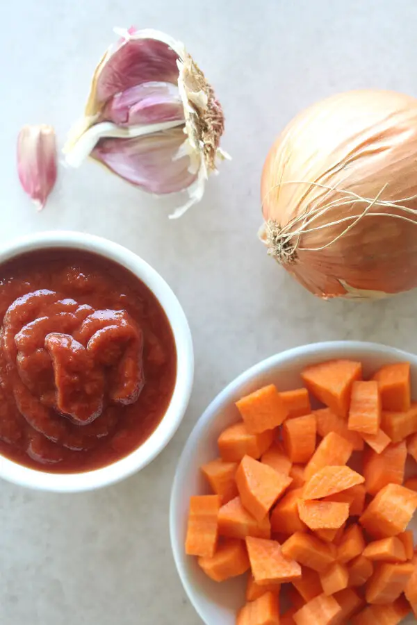 Awesome Chunky Tomato Bean Soup | berrysweetlife.com