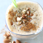 Tastes better than a milkshake, and it’s a 100% healthy! The BEST Vanilla Almond Chai Smoothie is vegan (dairy free), packed with protein, energy and nutrients | berrysweetlife.com