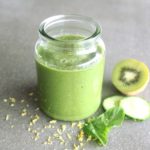 This delicious Minty Alkaline Kiwi Green Smoothie is low carb, raw, vegan, dairy free, quick and easy to make and a great energy booster! | berrysweetlife.com