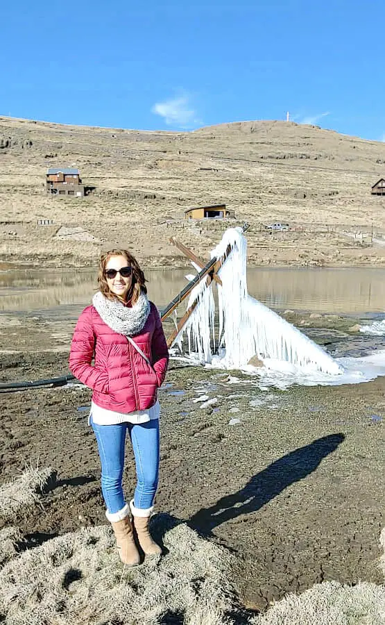 A list of 16 Reasons To Visit Afriski Lesotho: from the sheer beauty, the snow and the skiing, to the delicious food and spicy gluhwein! | berrysweetlife.com