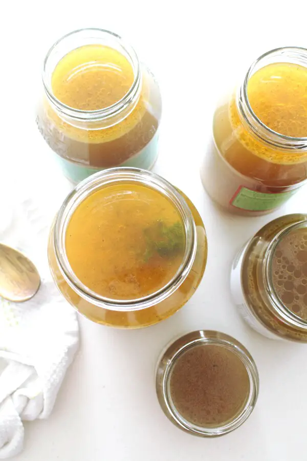 How To Make Your Own Bone Broth | berrysweetlife.com