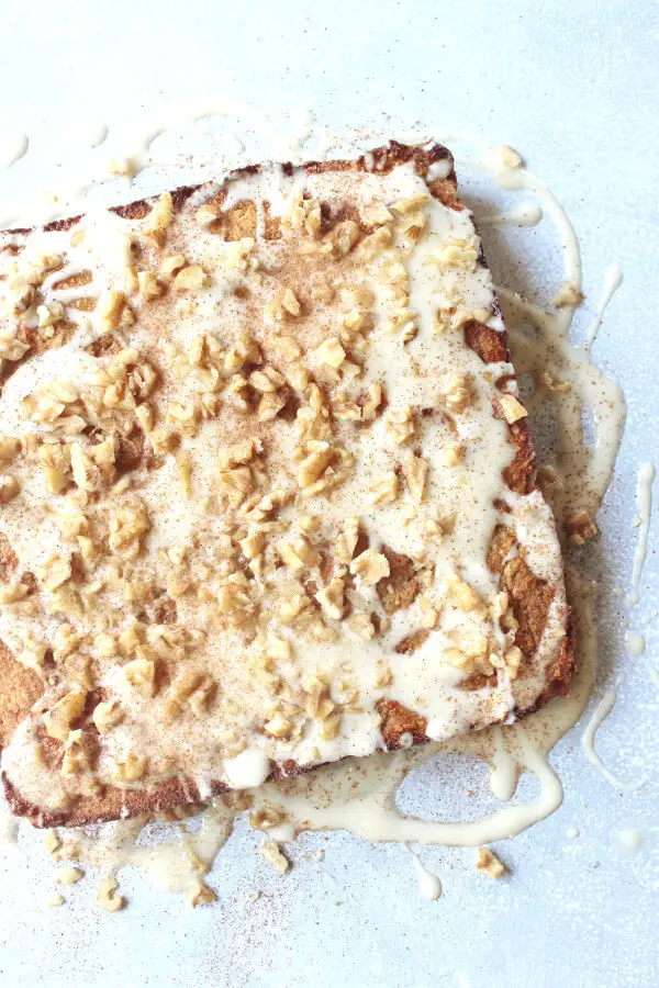 Gluten Free Banana Bread Sheet Cake | berrysweetlife.com