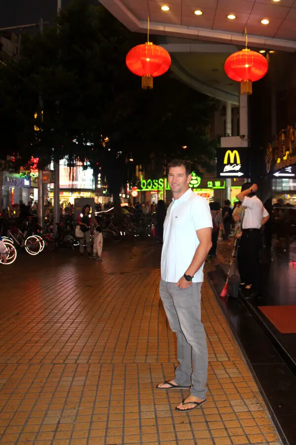 Shopping On Beijing Street In Guangzhou China | berrysweetlife.com