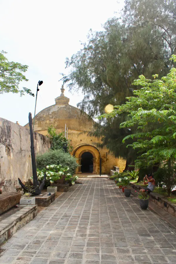 The Lovely Doors Of Galle Fort | berrysweetlife.com