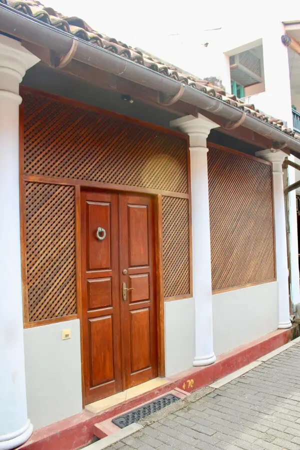 The Lovely Doors Of Galle Fort | berrysweetlife.com