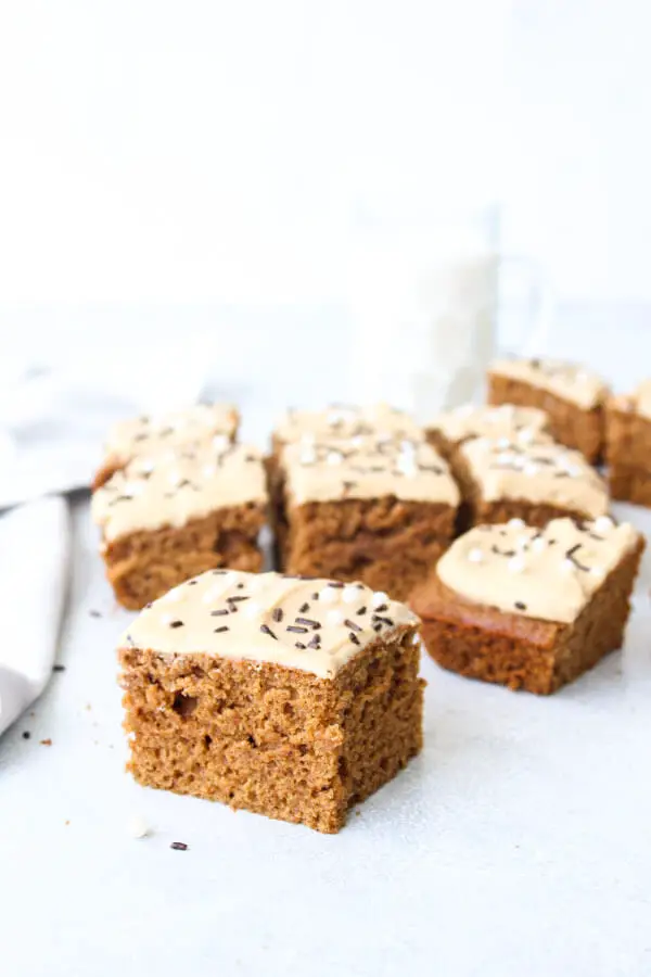 Gingerbread Sheet Cake With Cream Cheese Frosting | berrysweetlife.com