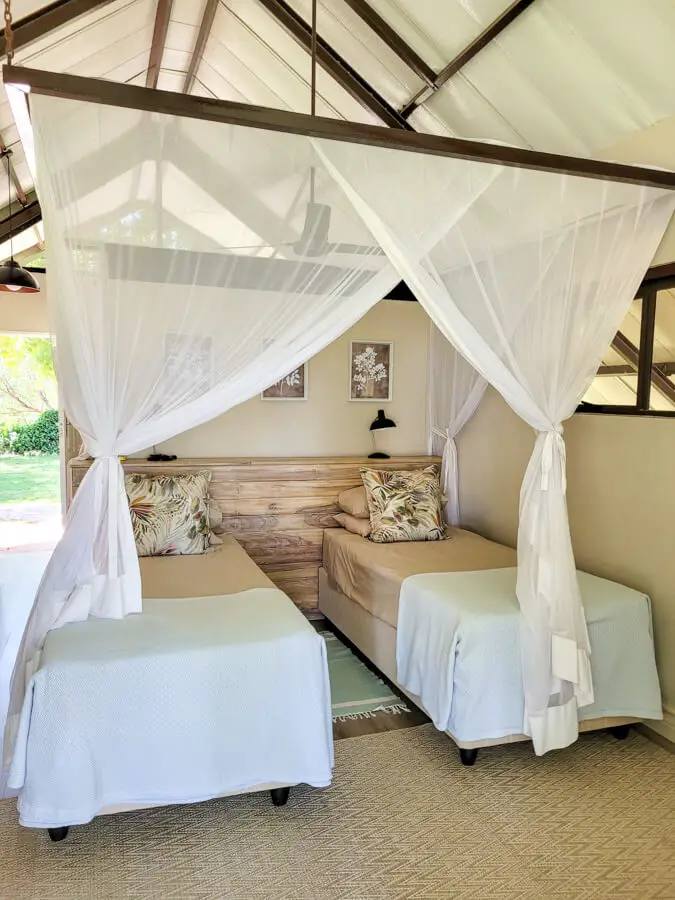 Spurwing Island Kariba | berrysweetlife.com