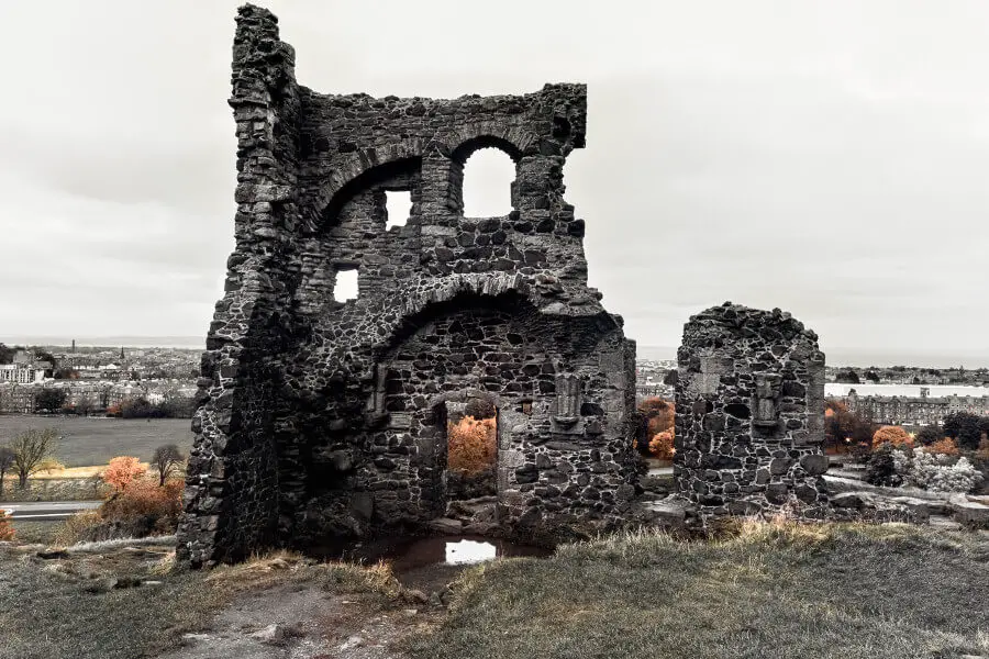 Holyrood Park | berrysweetlife.com